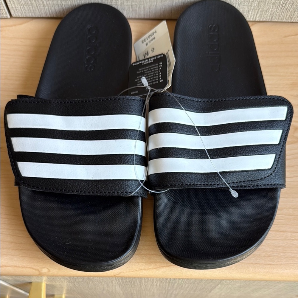 Authentic Adidas Adilette comfort Black and White Slides 6Y UK 5.5